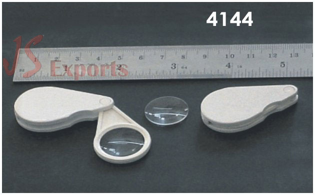 MAGNIFIER POCKET 8